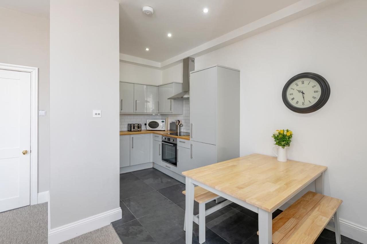 Georgian 2 Bed Apartment With 3 Bathrooms And Parking Εξωτερικό φωτογραφία